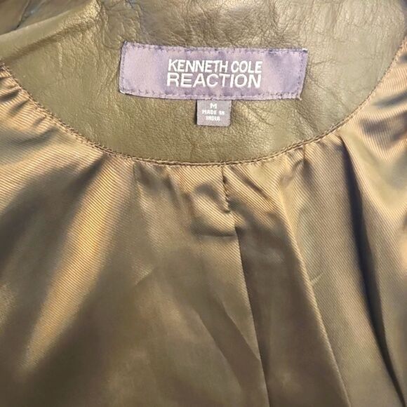 SOLD! Womens Vintage Kenneth Cole Reaction Army Green leather jacket size Medium - Picture 13 of 16